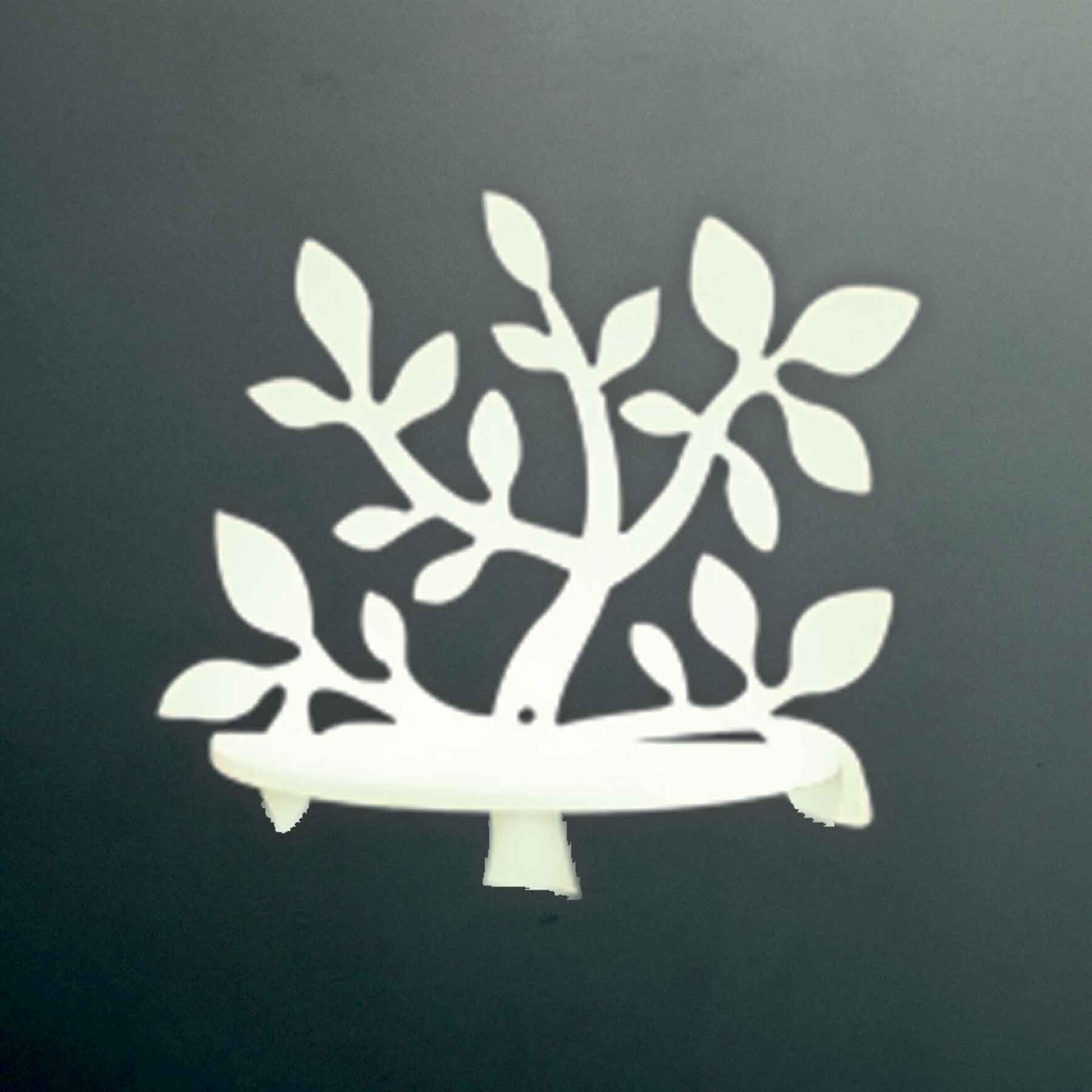 DIY TREE SHELF BIG LEAVES